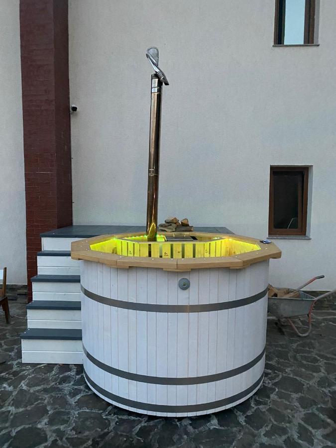 Complex Ancora Hotel Bicaz Exterior photo