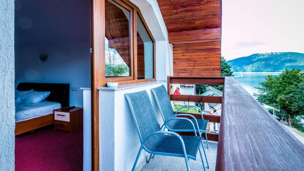 Complex Ancora Hotel Bicaz Exterior photo